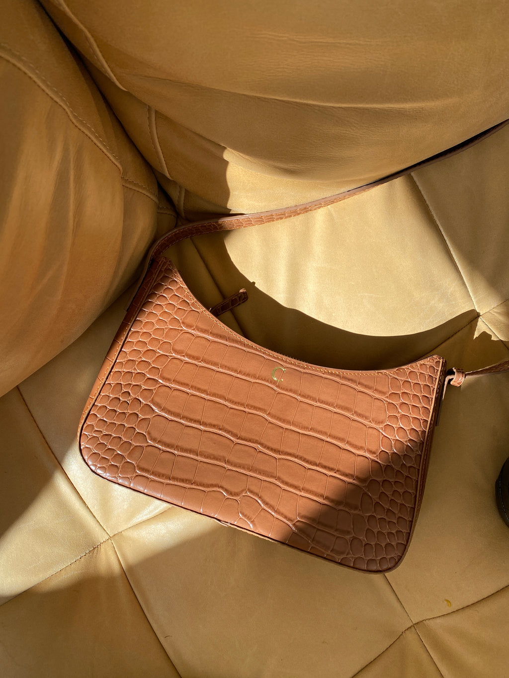 Florence' Tan  Leather Baguette Bag