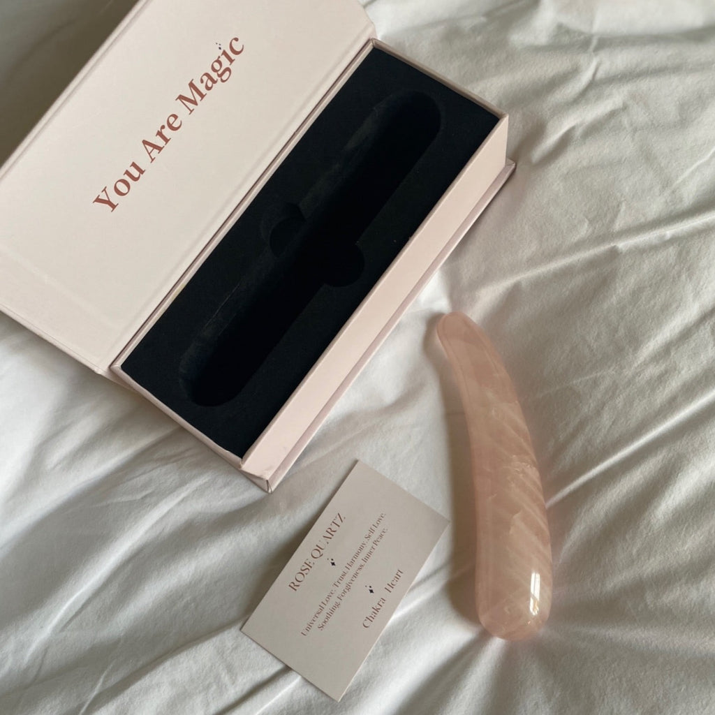 Yoni Pleasure Wand - Rose Quartz Curved Edition